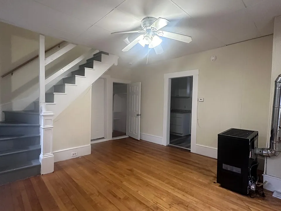 129 Orange St #1R