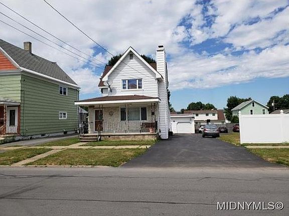 2nd image of 1305 South St