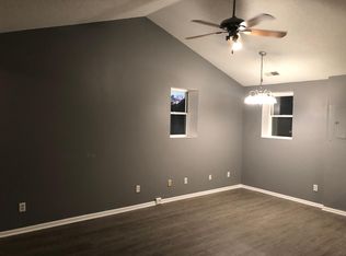 12725 Fremont Ave APT 1, Zimmerman, MN 55398