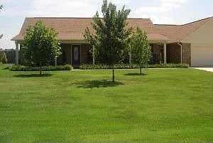3rd image of 103 Marie Dr