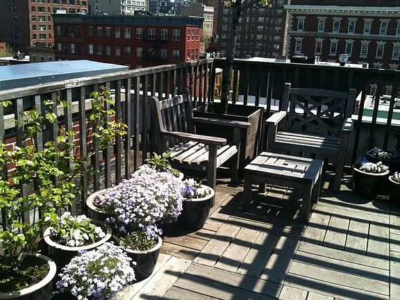 5th image of 344 W 12th St APT 6E