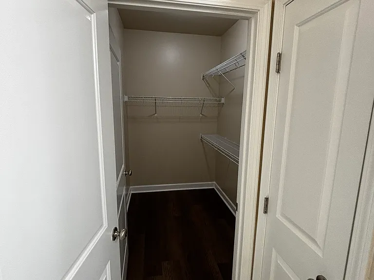 121 Tanglewood Dr — Photo 6