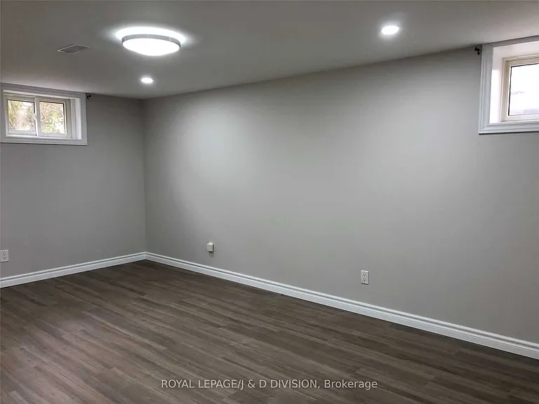 778 Upper Wellington St #LOWER — Photo 9