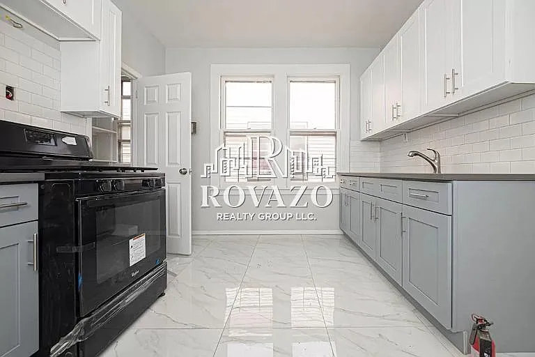 20 Ellis Ave #2 — Photo 3