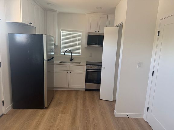 3rd image of 11716-20 Hazeldell Dr #4886