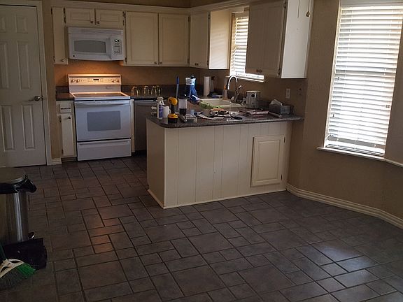 5th image of 6407 Hatfield Cir