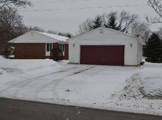 3700 Nottingham Ter, Midland, MI 48642