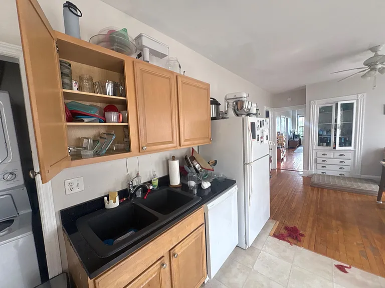 223 Congress St #3 — Photo 3