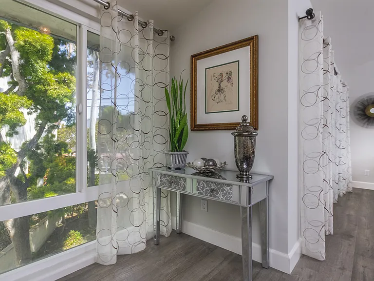 902 Camino Real #203 — Photo 3