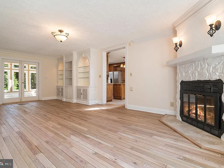 15729 Holly Grove Rd — Photo 28
