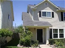 3 bed, 2.5 bath, 1448 sqft, $1,950 — Photo 3