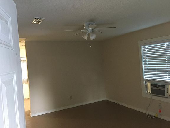 2nd image of 2504 N Guillemard St