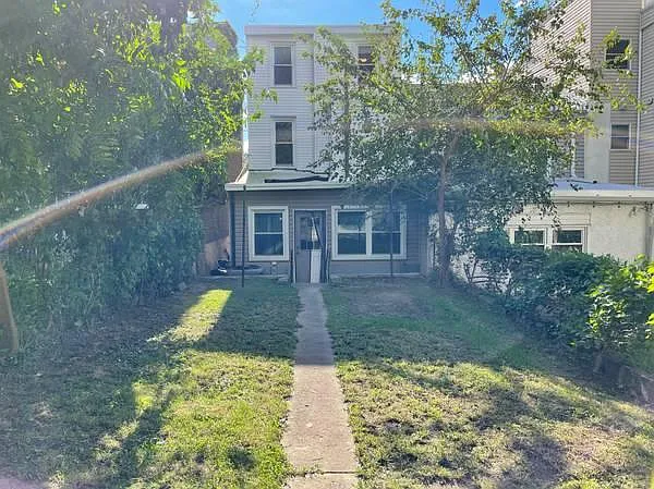 3761 Cresson St — Photo 24
