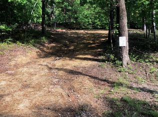 6117 Falcon Ln, Gainesville, GA 30506