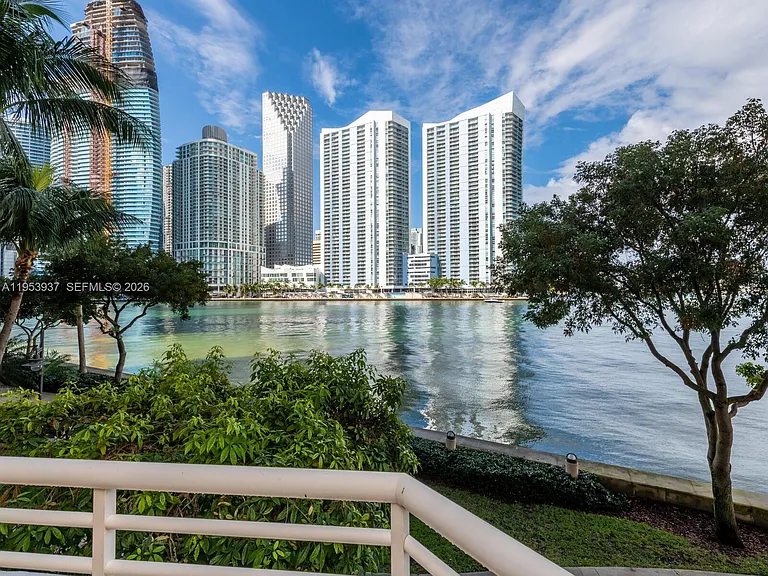 888 Brickell Key Dr #210 — Photo 60