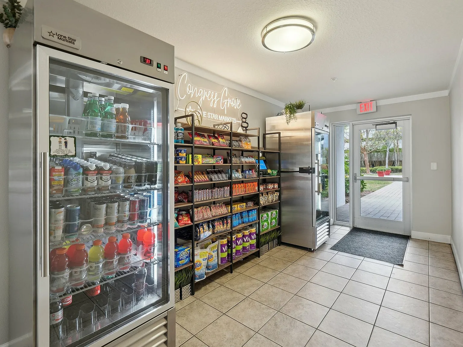 Congress Grove — Photo 2