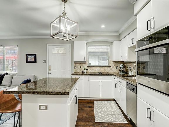 4th image of 1449 Heights Blvd APT 114