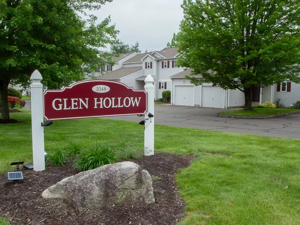 1048 South Main Street APT 17, Southington, CT 06479