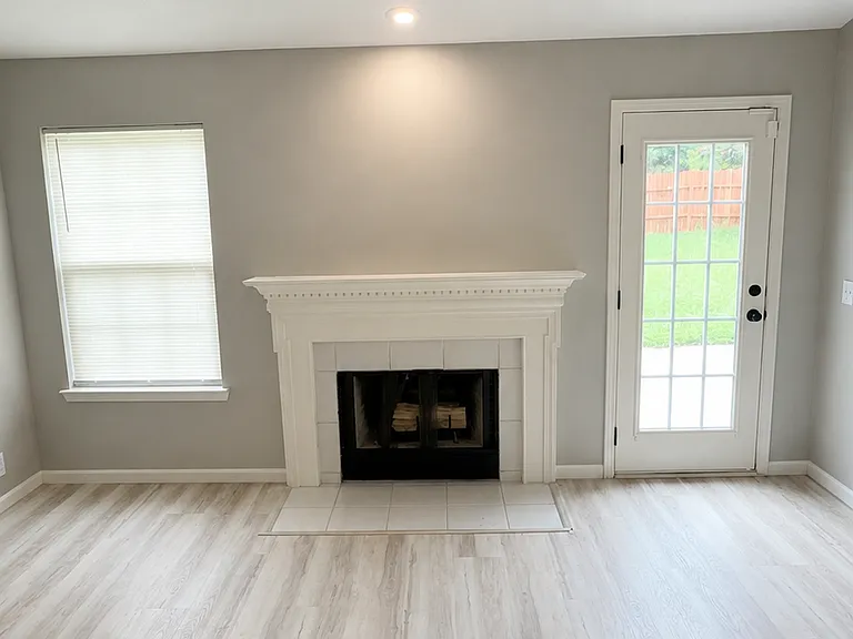 7424 E Winchester Dr — Photo 3
