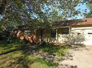 5016 Rolling Hills Dr NW, Huntsville, AL 35810