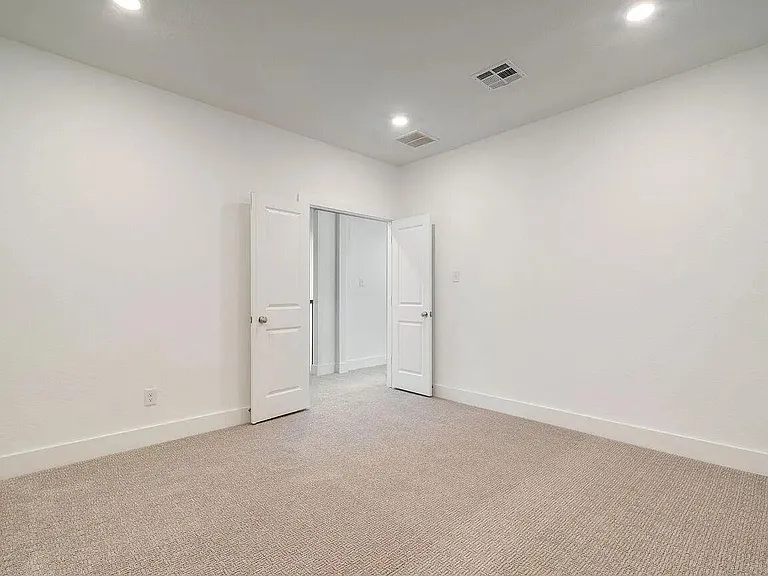 1412 Mulberry Oak Ln — Photo 30