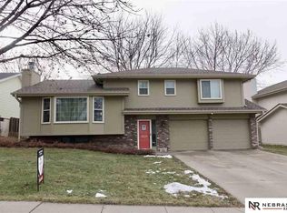 16535 Ehlers St, Omaha, NE 68135