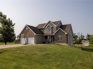 130 SW 95th Rd, Warrensburg, MO 64093
