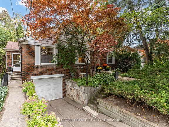 4th image of 30 Barbara Cres