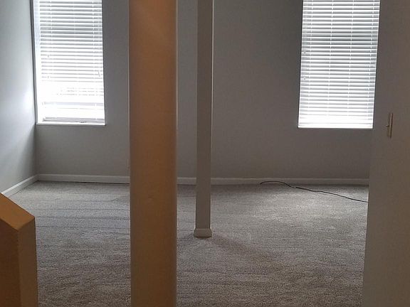 3rd image of 3556 Shenandoah Ave APT 205