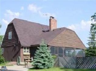 5739 Smiths Creek Rd, Kimball, MI 48074