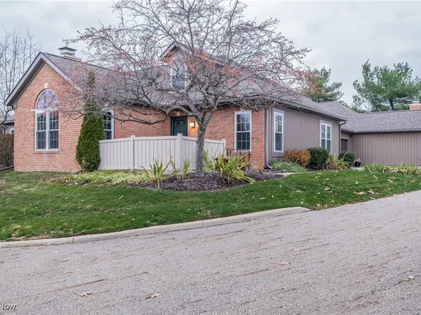 3627 Barrington Pl NW, Canton, OH 44708