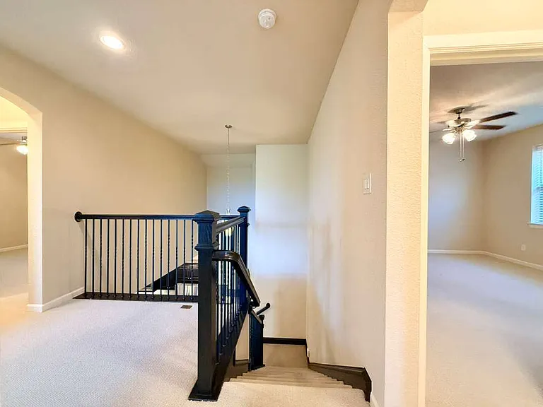 6704 Castillo St — Photo 31