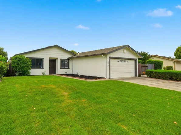 1264 Parkview St, Manteca, CA 95337