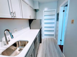 719 D St NE #305, Washington, DC 20002