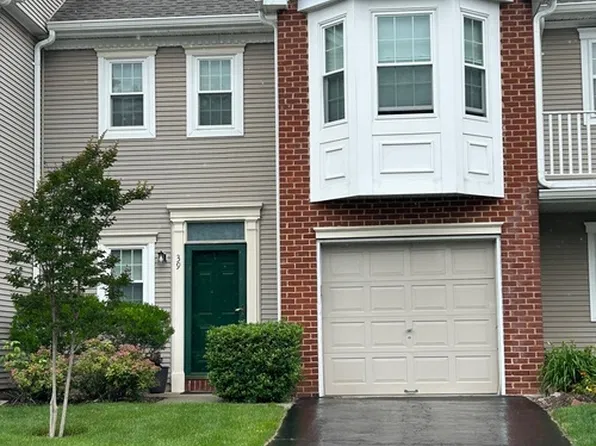 39 Durant Ave, Holmdel, NJ 07733