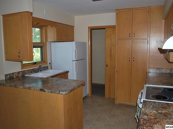 5th image of 1324 Lucia Ave