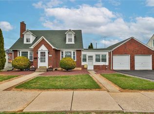 1866 Campbell St, Bethlehem, PA 18017