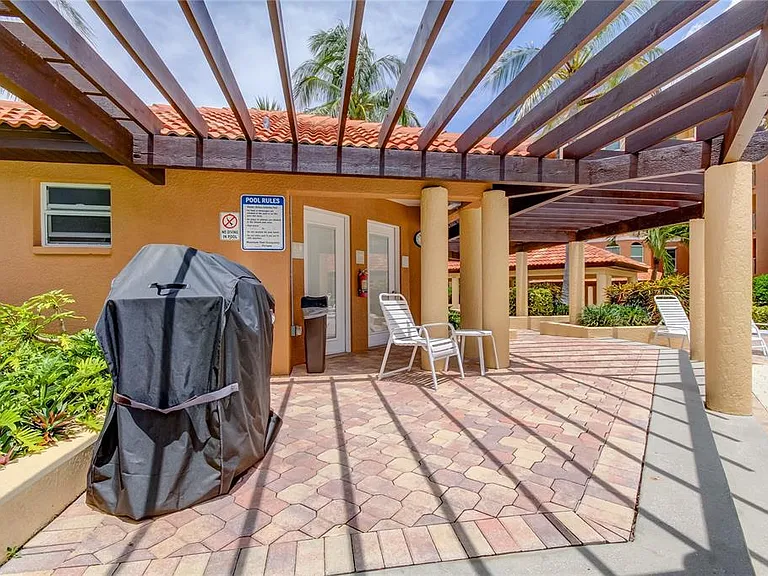 1575 Pinellas Bayway Way S #1575 — Photo 76