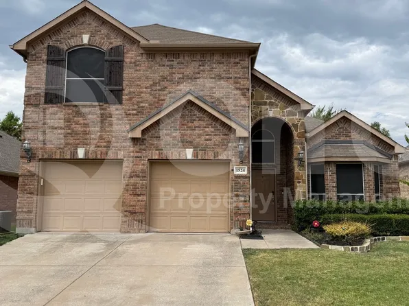 1524 Somerset Rd, Lewisville, TX 75067