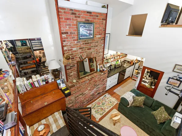 51 Brimmer St #1, Boston, MA 02108