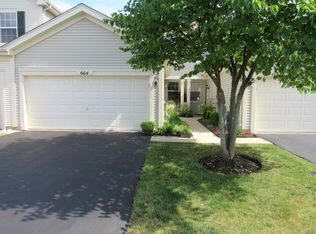 664 W Kristina Ln, Round Lake, IL 60073