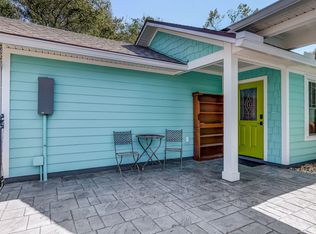 304 S 11th St, Fernandina Beach, FL 32034
