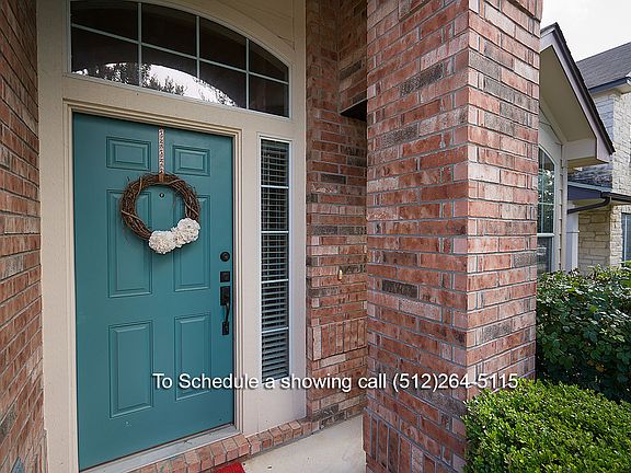 2nd image of 521 Bayou Bend Dr