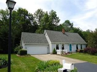 1946 Quail Run Dr, Cortland, OH