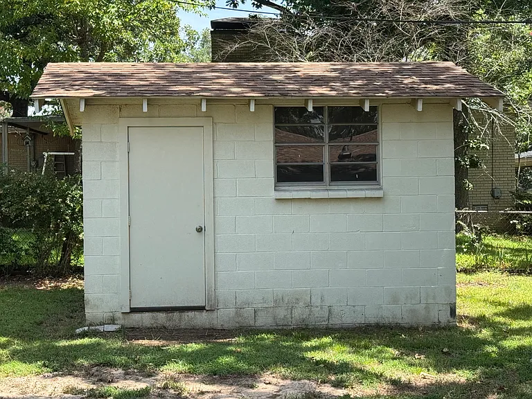 10 La Vista Dr — Photo 15