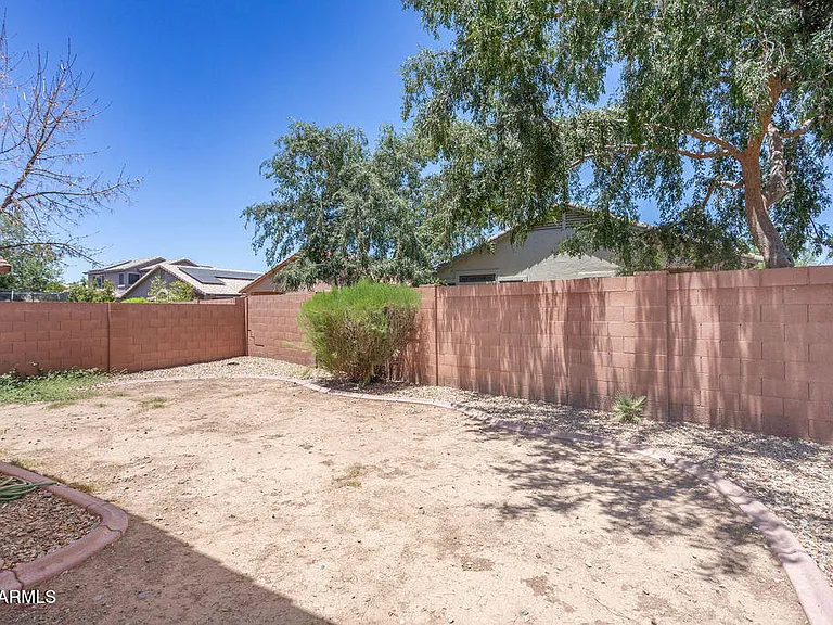 6762 W Del Mar Ln — Photo 27