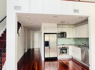 1060 Brickell Ave APT 207, Miami, FL 33131