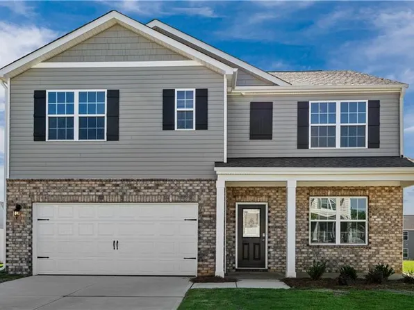 290 Falcon Ln, Lexington, NC 27295