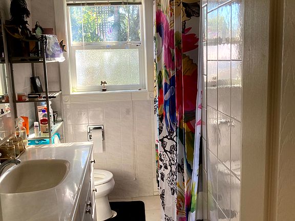 Main floor bathroom