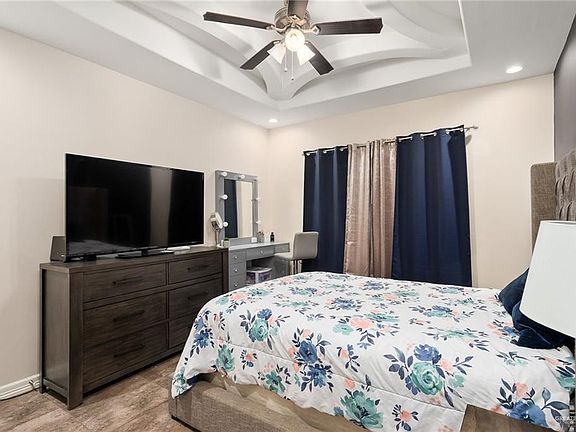 5th image of 4110 Pedernal St